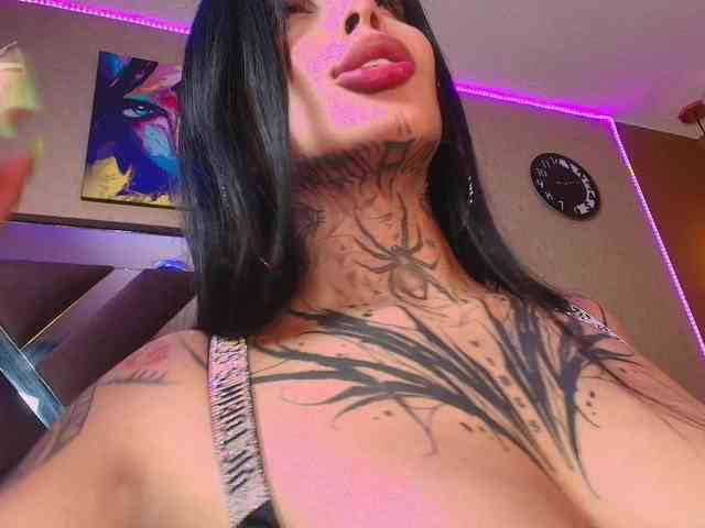 SamanthaSutra webcam