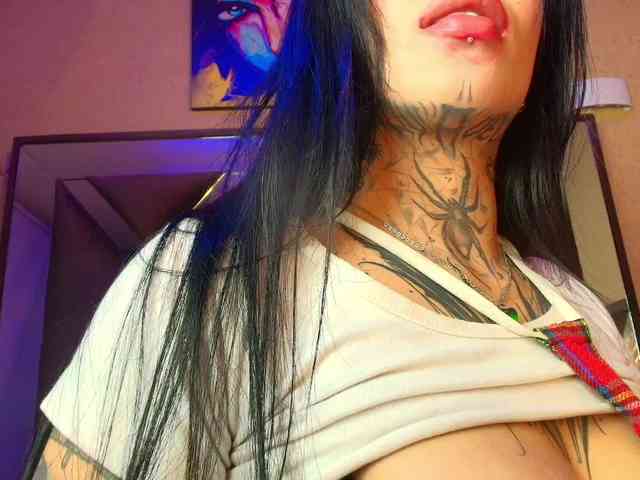 SamanthaSutra webcam