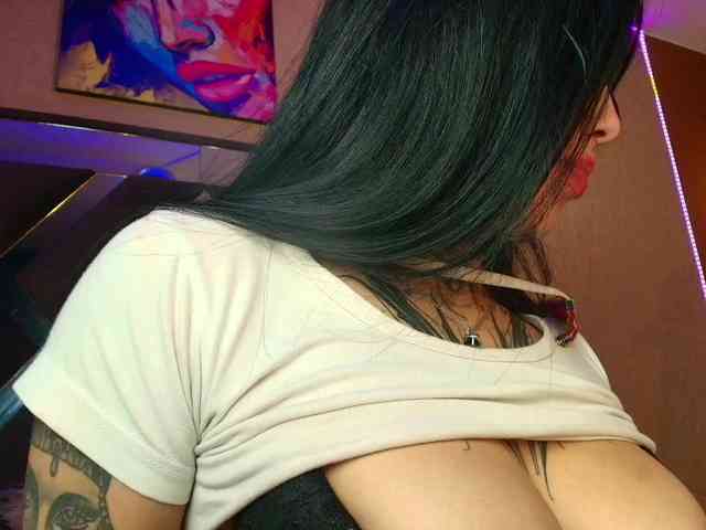 SamanthaSutra webcam