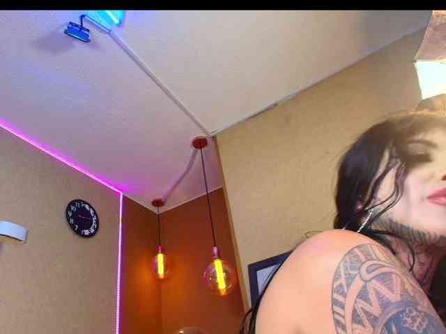 SamanthaSutra webcam