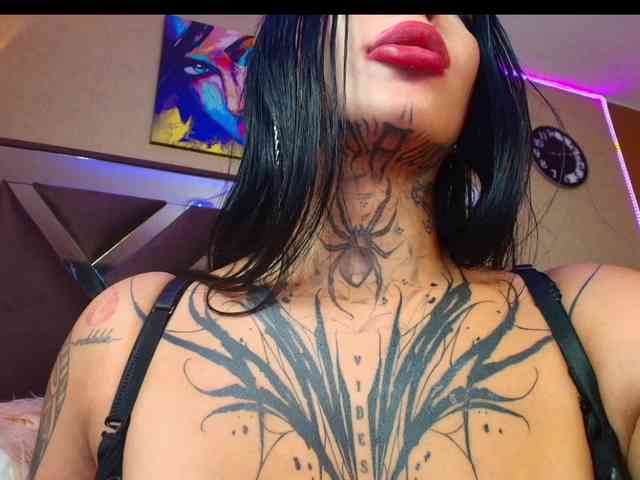 SamanthaSutra webcam