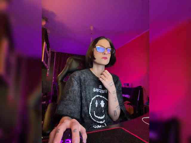 Alice_Moon webcam