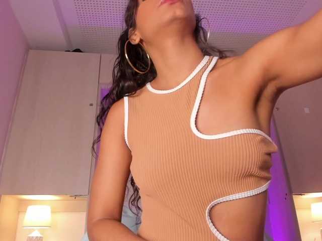 Pamelavinxen's BongaCams show and profile