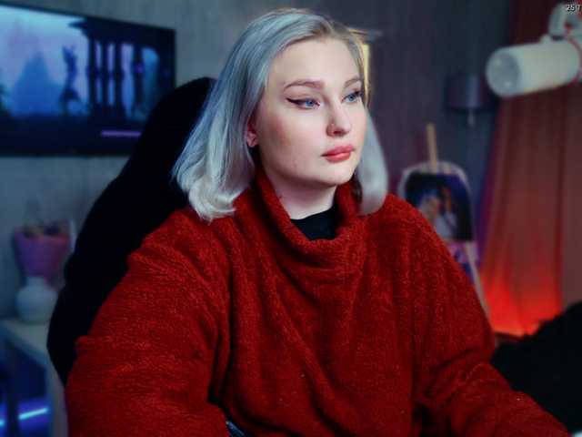 WoundedGoddess's BongaCams show and profile