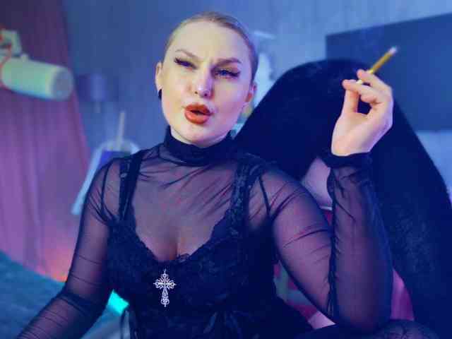 Wounded_Goddess webcam