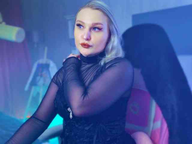 Wounded_Goddess webcam