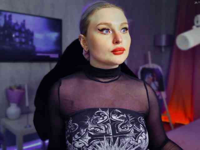 Wounded_Goddess webcam