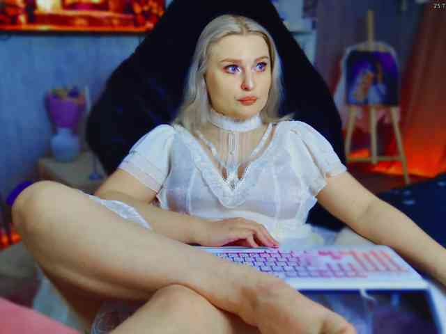 Wounded_Goddess webcam