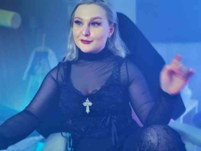 Wounded_Goddess webcam