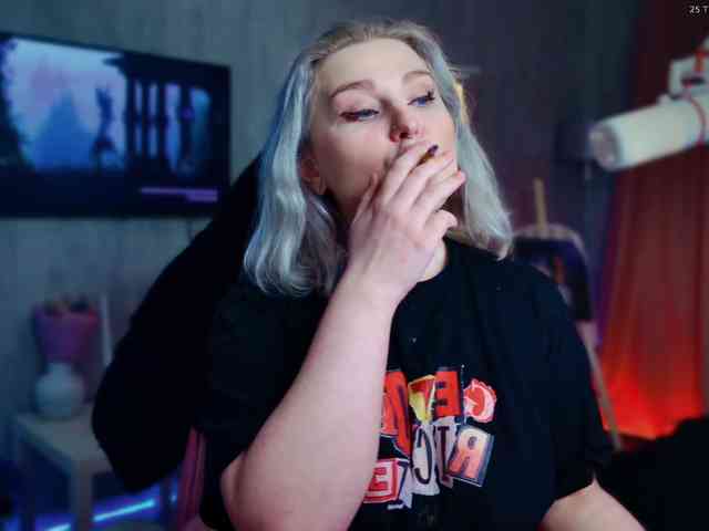 Wounded_Goddess webcam