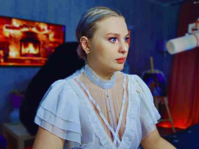 Wounded_Goddess webcam