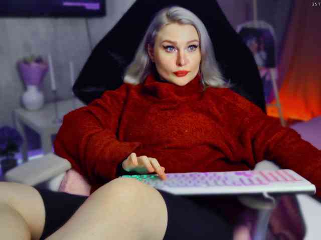 Wounded_Goddess webcam