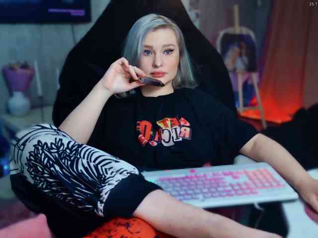 Wounded_Goddess webcam