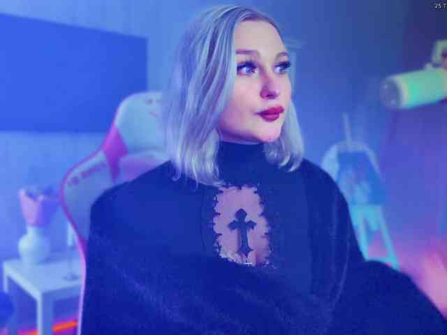 Wounded_Goddess webcam