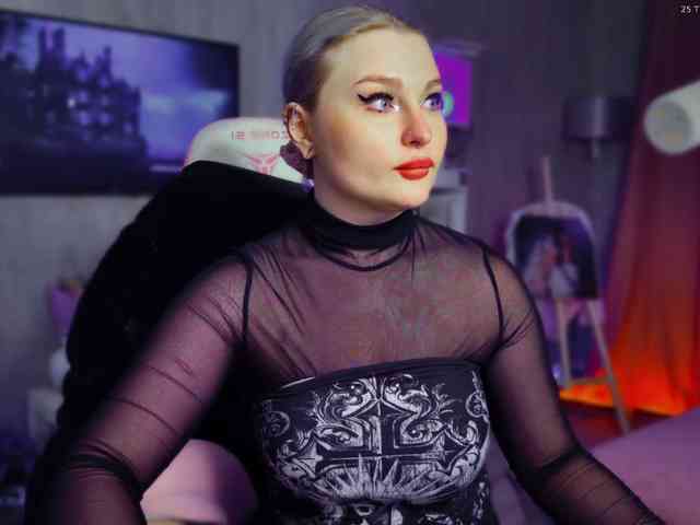 Wounded_Goddess webcam