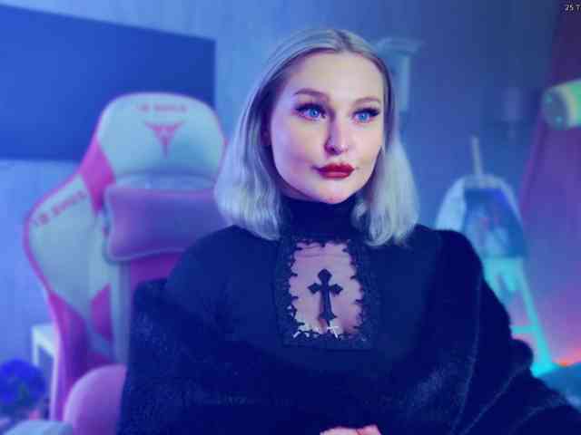 Wounded_Goddess webcam