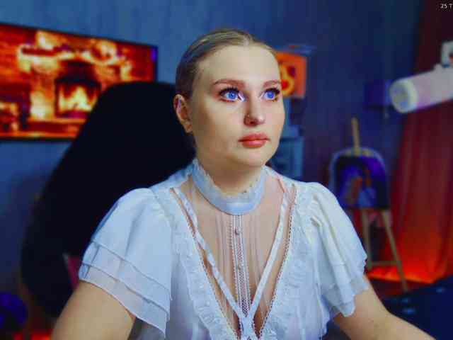 Wounded_Goddess webcam