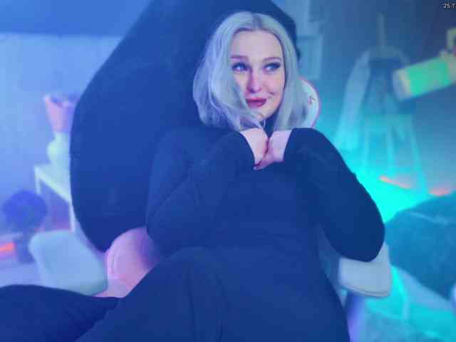 Wounded_Goddess webcam