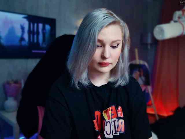 Wounded_Goddess webcam