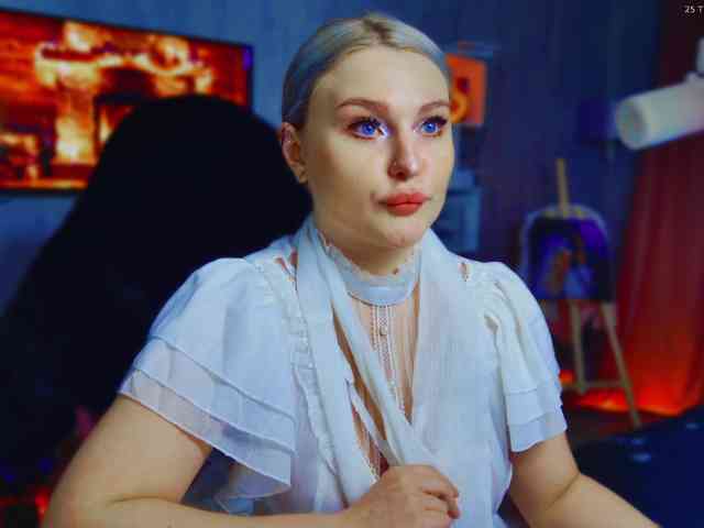 Wounded_Goddess webcam