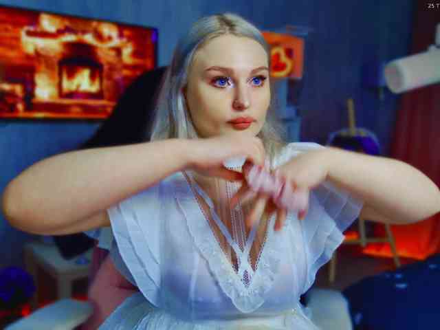 Wounded_Goddess webcam