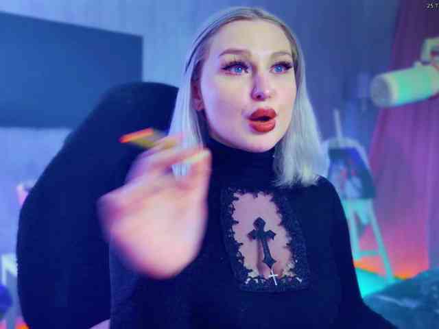 Wounded_Goddess webcam