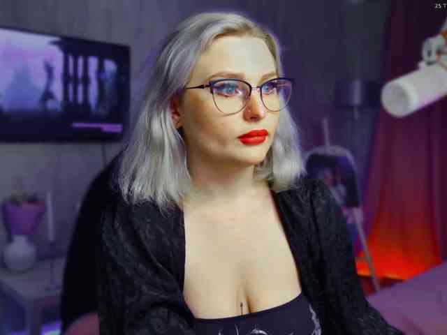 WoundedGoddess WoundedGoddess