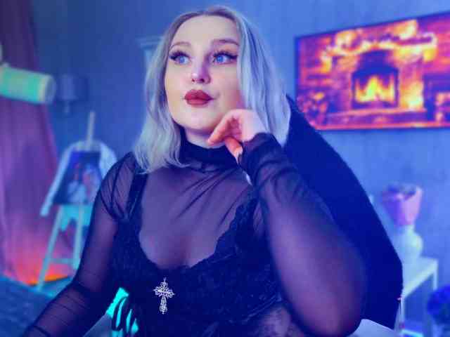 Wounded_Goddess webcam