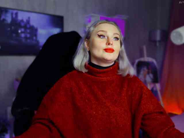 Wounded_Goddess webcam