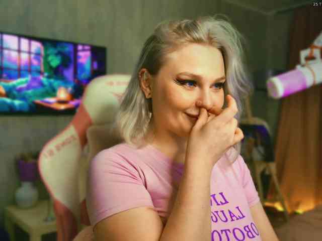 Wounded_Goddess webcam