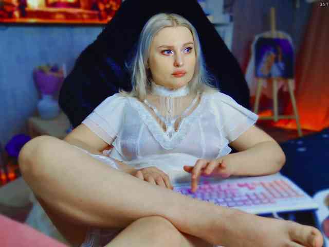 Wounded_Goddess webcam