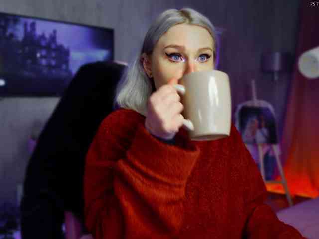 Wounded_Goddess webcam