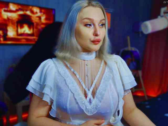 Wounded_Goddess webcam