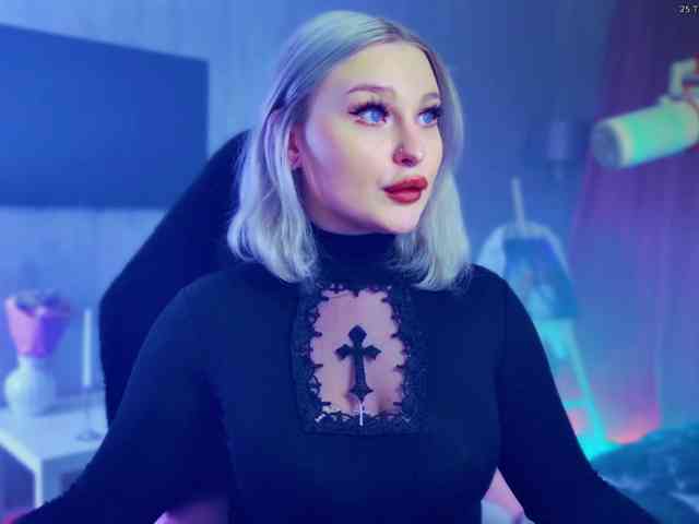 Wounded_Goddess webcam