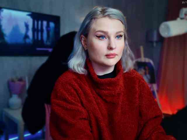 Wounded_Goddess webcam