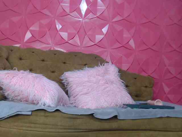 SusanaEvans webcam
