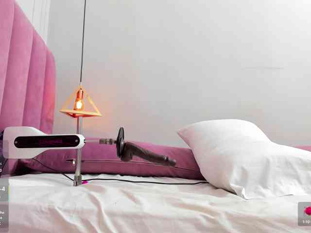 MeganSaenz webcam