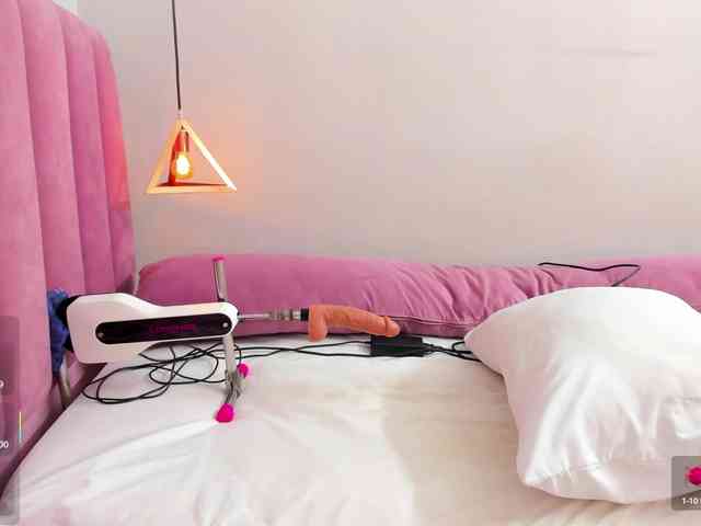 MeganSaenz webcam