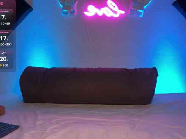 bunnyxxlovexx webcam