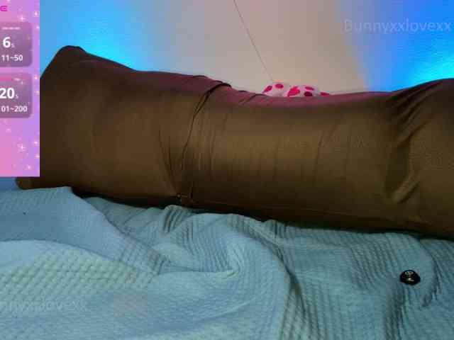 bunnyxxlovexx webcam