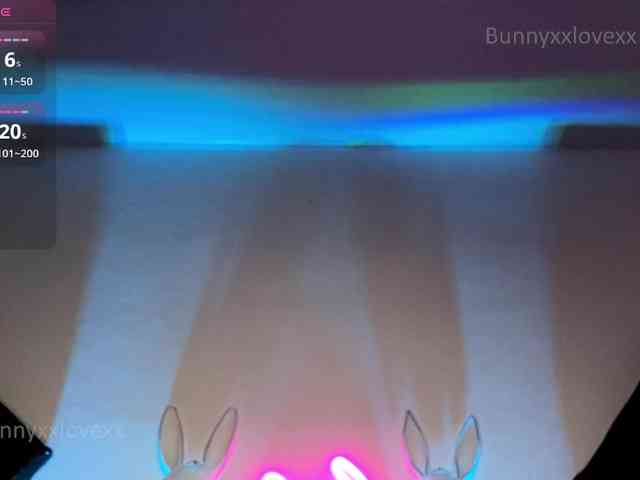 bunnyxxlovexx webcam