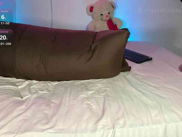 bunnyxxlovexx webcam