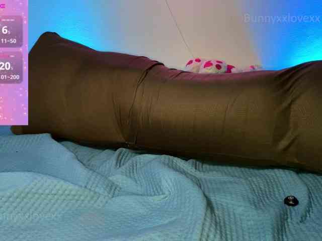 bunnyxxlovexx webcam