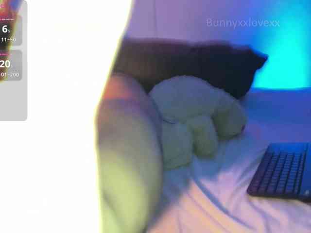 bunnyxxlovexx webcam
