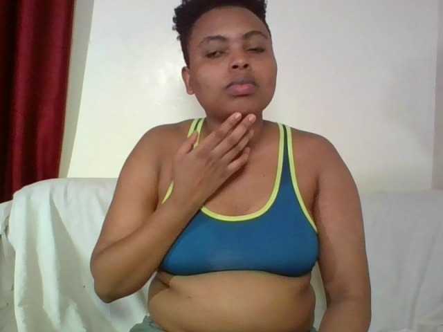 Brownywizzy's BongaCams show and profile