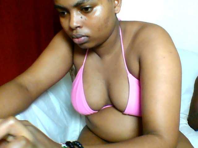 Brownywizzy's BongaCams show and profile