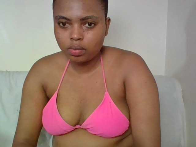 Brownywizzy's BongaCams show and profile