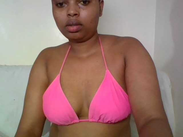 Brownywizzy's BongaCams show and profile