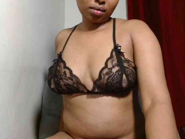 Brownywizzy webcam
