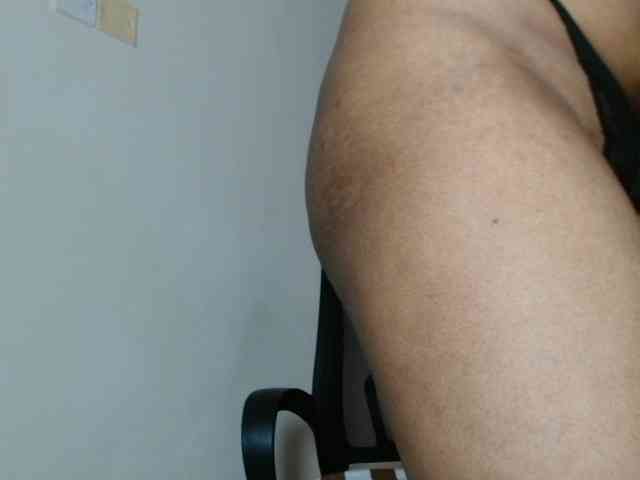 Brownywizzy webcam
